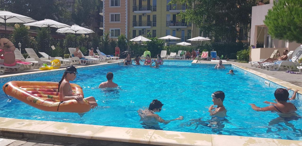 Vanilla Garden Apartments Солнечный берег Экстерьер фото