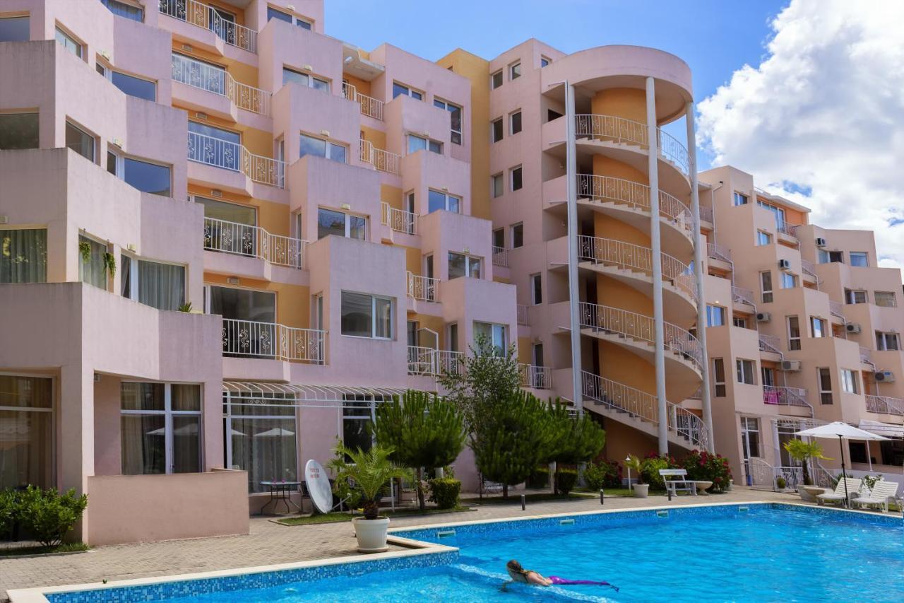 Vanilla Garden Apartments Солнечный берег Экстерьер фото