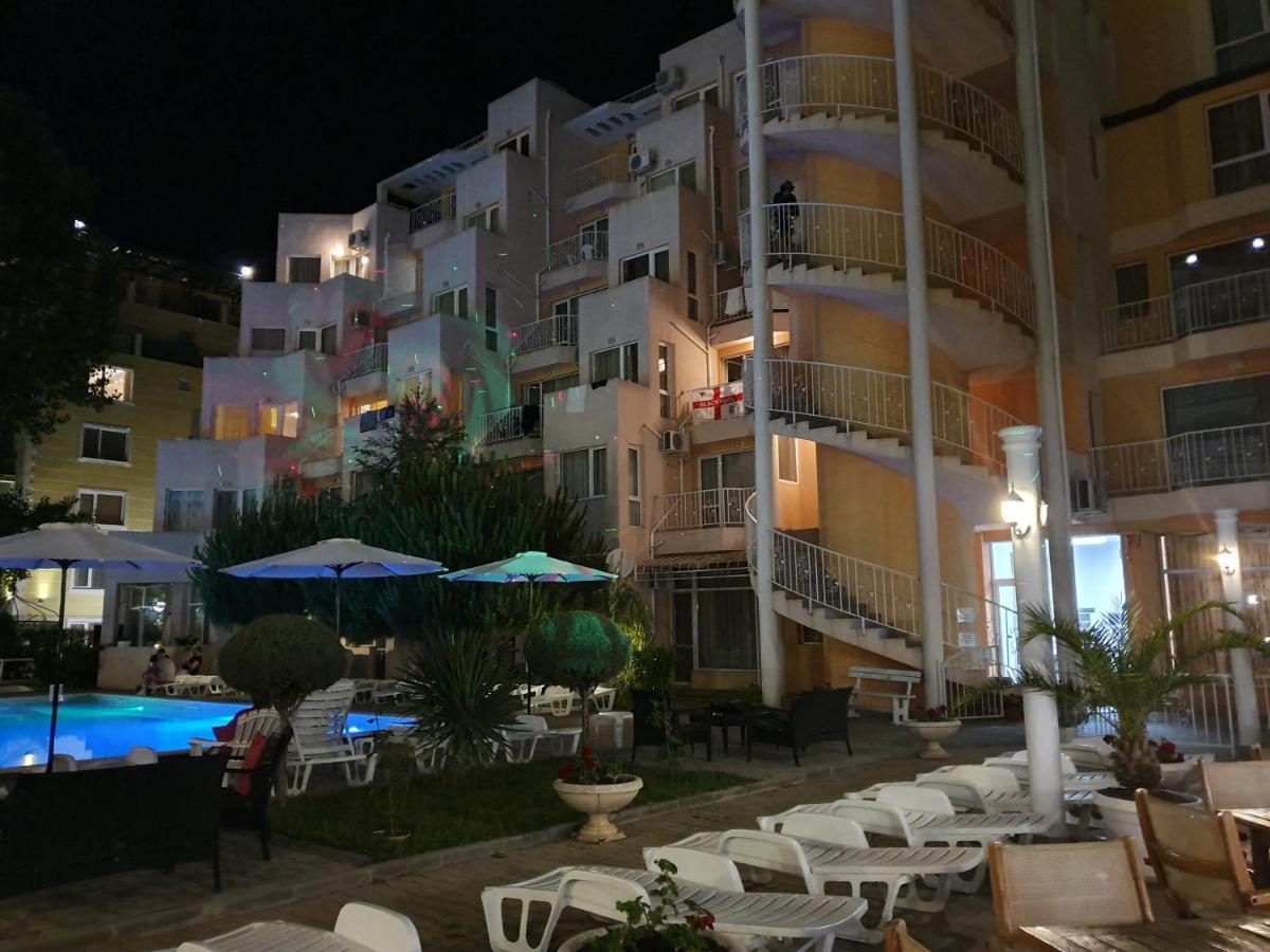Vanilla Garden Apartments Солнечный берег Экстерьер фото